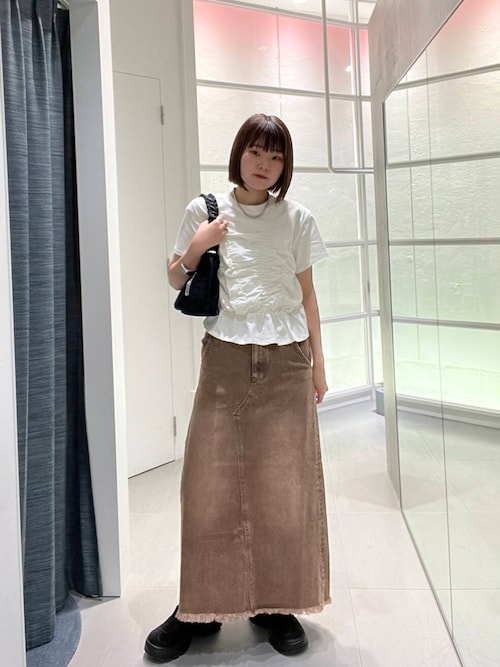 バックスリットデニムスカート