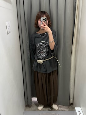 「KBF（ケイビーエフ）のアイテム（パンツ）」を使った、わらちゃんさん（レディース・162cm）の夏コーディネート