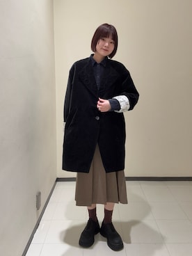 「KBF（ケイビーエフ）のチャンキーソールパファースリッポン（スニーカー）」を使った、わらちゃんさん（レディース・162cm）の秋コーディネート