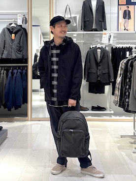 「アイテム（バックパック/リュック）」を使った、ゆーすけさん（メンズ・176cm）の秋コーディネート