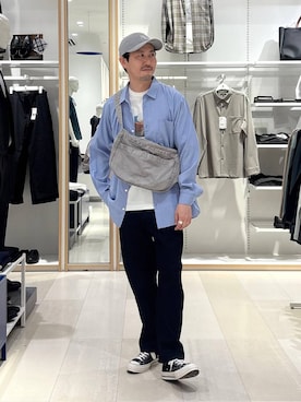 「GLOBAL WORK（グローバルワーク）のアーバンスラックスAIR/632888（スラックス、ブラック系）」を使った、ゆーすけさん（メンズ）の春コーディネート
