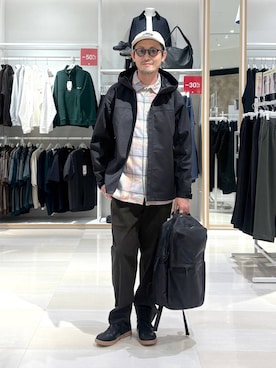 「アイテム（マウンテンパーカー）」を使った、ゆーすけさん（メンズ・176cm）の秋コーディネート