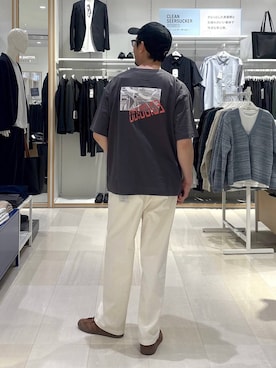 「GLOBAL WORK（グローバルワーク）のスゴラクストレッチワイドパンツ/601343（その他パンツ、ホワイト系）」を使った、ゆーすけさん（メンズ）の春コーディネート