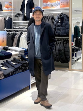 「旅行」｜「アイテム（チェスターコート）」を使った、ゆーすけさん（メンズ・176cm）の秋コーディネート