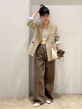 「アイテム（シュシュ）」を使った、0118momoさん（レディース・164cm）の秋コーディネート