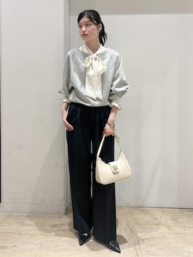 「ボウタイ」｜「アイテム（スラックス）」を使った、0118momoさん（レディース・164cm）の春コーディネート