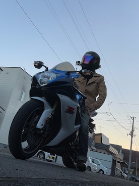「EDWIN（エドウィン）のアイテム」を使った、shionhiroさん（メンズ・168cm）の秋コーディネート
