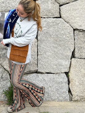 「Minnetonka（ミネトンカ）のアイテム」を使った、れみおみさん（レディース・157cm）の春コーディネート