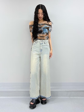 「MURUA（ムルーア）のタックドロストシアートップス（Tシャツ/カットソー、ブルー系）」を使った、成田すみれさん（レディース・171cm）の春コーディネート