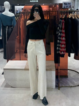 成田すみれさんのコーディネート