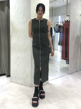 「アイテム（ワンピース/ドレス）」を使った、成田すみれさん（レディース・171cm）の夏コーディネート
