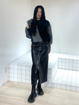 「MURUA（ムルーア）のアイテム（スカート）」を使った、成田すみれさん（レディース・171cm）の秋コーディネート