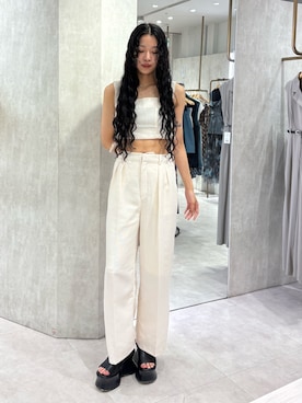 成田すみれさんのコーディネート