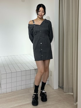 「MURUA（ムルーア）のアイテム（ワンピース/ドレス）」を使った、成田すみれさん（レディース・171cm）の秋コーディネート