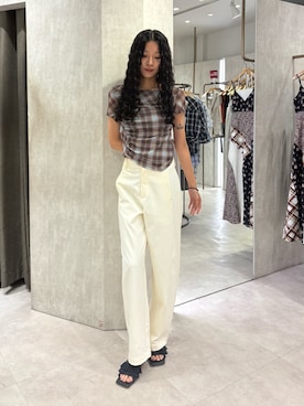 「MURUA（ムルーア）のアイテム」を使った、成田すみれさん（レディース・171cm）の夏コーディネート