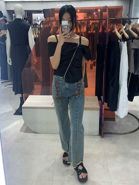 「MURUA（ムルーア）のアイテム（シャツ/ブラウス）」を使った、成田すみれさん（レディース・171cm）の夏コーディネート