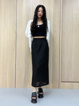 成田すみれさん(レディース・171cm)の春コーディネート