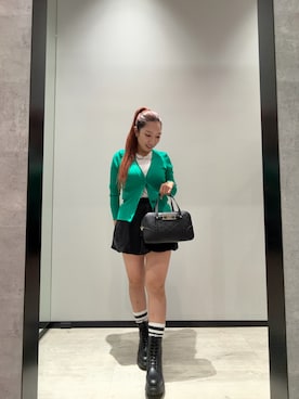 「ARMANI EXCHANGE（アルマーニエクスチェンジ）のアイテム（Tシャツ/カットソー）」を使った、hnchaさん（レディース・160cm）の秋コーディネート