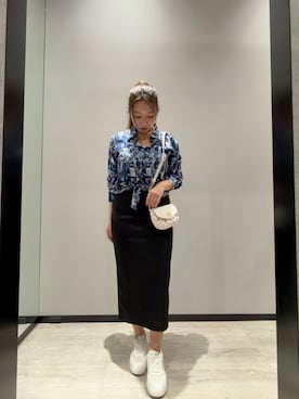 「ARMANI EXCHANGE（アルマーニエクスチェンジ）の【A|X アルマーニ エクスチェンジ】オールオーバープリント シャツ/REGULAR（シャツ/ブラウス、その他）」を使った、hnchaさん（レディース・160cm）の冬コーディネート