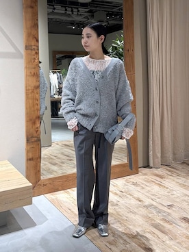 「アイテム（チェスターコート）」を使った、FUMIさん（レディース・162cm）の秋コーディネート