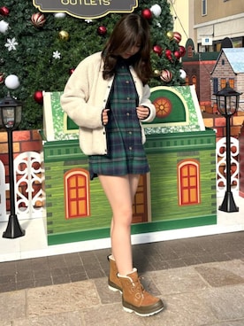 「ノーカラー」｜「アイテム（ブルゾン）」を使った、コロンビア公式さん（レディース・160cm）の冬コーディネート