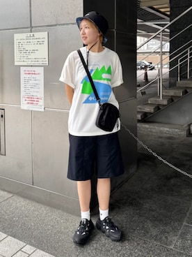 コロンビア公式さんのコーディネート