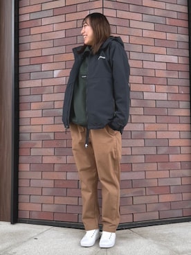 「冬」｜「アイテム（ナイロンジャケット）」を使った、コロンビア公式さん（レディース・166cm）の冬コーディネート