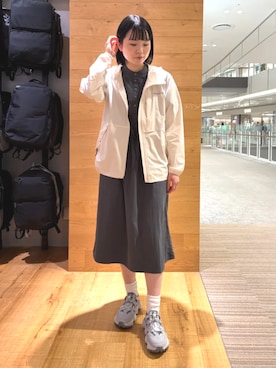 コロンビア公式さんのコーディネート