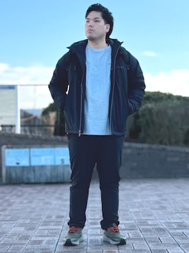 コロンビア公式さんのコーディネート