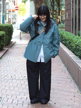 「アイテム（その他アウター）」を使った、コロンビア公式さん（レディース・161cm）の秋コーディネート