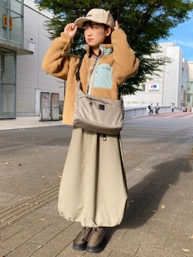 コロンビア公式さんのコーディネート