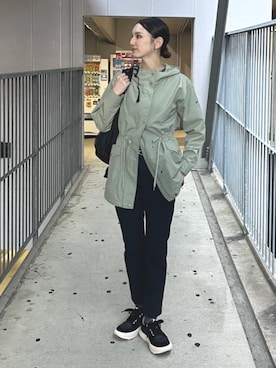 「Columbia（コロンビア）のアイテム」を使った、コロンビア公式さん（レディース・172cm）の春コーディネート