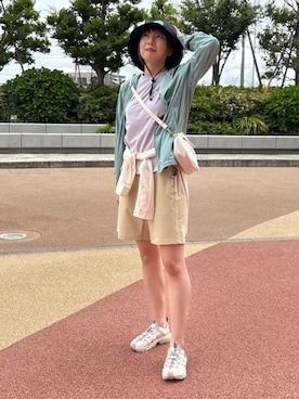 コロンビア公式さんのコーディネート