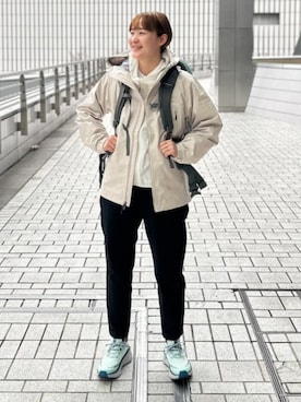 「Columbia（コロンビア）のアイテム」を使った、コロンビア公式さん（レディース・168cm）の春コーディネート