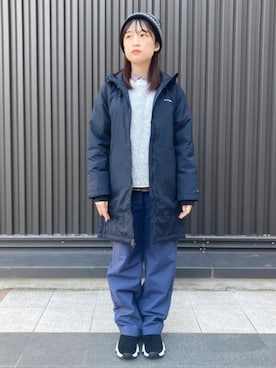 コロンビア公式さんのコーディネート