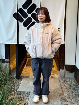 「コロンビア」｜「アイテム（ナイロンジャケット）」を使った、コロンビア公式さん（レディース・157cm）の秋コーディネート