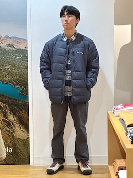 「ノーカラー」｜「アイテム（ブルゾン）」を使った、コロンビア公式さん（メンズ・168cm）の秋コーディネート