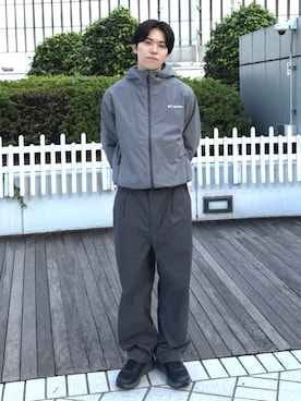 「アイテム（ナイロンジャケット）」を使った、コロンビア公式さん（メンズ・176cm）の秋コーディネート