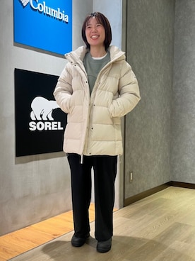 「アイテム（その他アウター）」を使った、コロンビア公式さん（レディース・161cm）の秋コーディネート