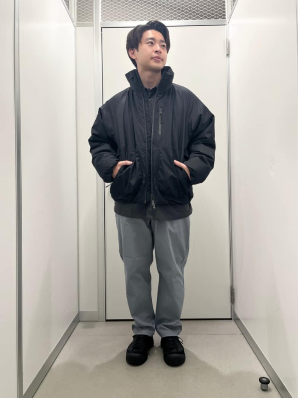 【大人気】　極暖‼️ Columbia ダウン ドローコード付き　黒　L 1763023338_1000.jpg