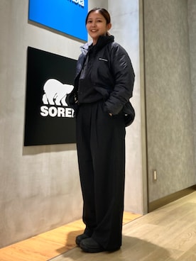 「オールブラックコーデ」｜コロンビア公式さん（レディース・151cm）の秋コーディネート