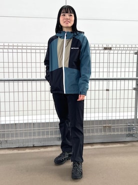 「アイテム（ナイロンジャケット）」を使った、コロンビア公式さん（レディース・165cm）の秋コーディネート