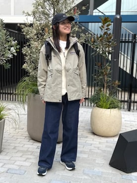 コロンビア公式さんのコーディネート