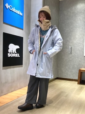 「アイテム（ネックウォーマー/スヌード）」を使った、コロンビア公式さん（レディース・161cm）の冬コーディネート