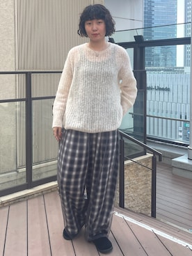 「アイテム（スリッポン）」を使った、濵中　心さん（レディース・162cm）の夏コーディネート