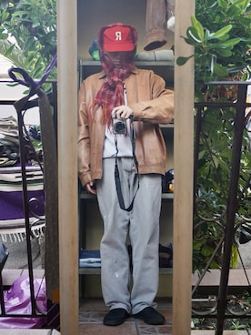 「アイテム（ライダースジャケット）」を使った、F.I.L.O__さん（メンズ・174cm）の冬コーディネート