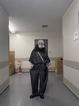 「tk.TAKEO KIKUCHI（ティーケータケオキクチ）のアイテム（パンツ）」を使った、有里さん（レディース・156cm）の夏コーディネート