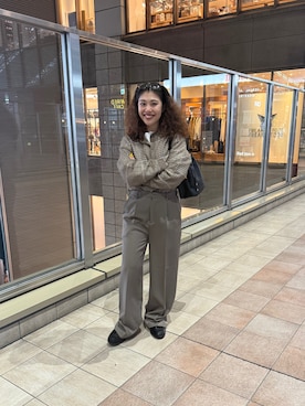 「tk.TAKEO KIKUCHI（ティーケータケオキクチ）のアイテム（トップス）」を使った、有里さん（レディース・156cm）の秋コーディネート