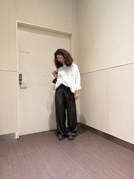 「tk.TAKEO KIKUCHI（ティーケータケオキクチ）のアイテム（トップス）」を使った、有里さん（レディース・156cm）の夏コーディネート