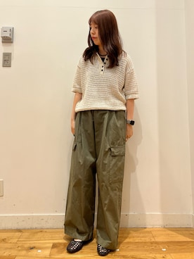 「URBAN RESEARCH DOORS（アーバンリサーチドアーズ）のメランジ衿付きニット（ニット/セーター、ベージュ系）」を使った、Rikoさん（レディース・162cm）の夏コーディネート